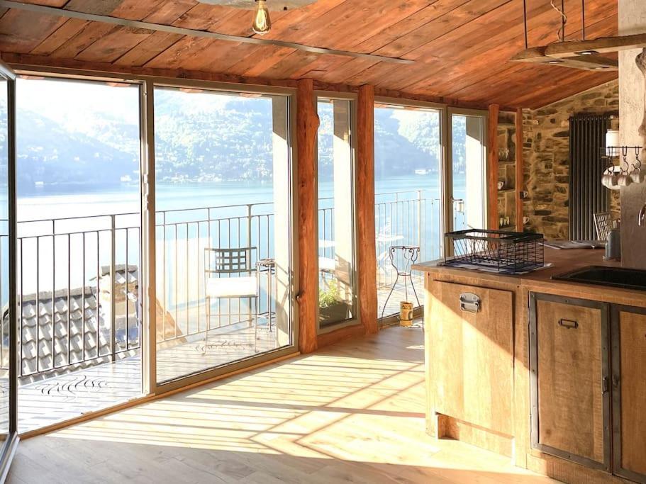 Romantic Home Stone With Amazing View Lake Of Como And Oleandra Laglio Exteriör bild